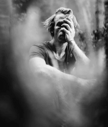 值得收藏的经典说说：每一个发说说的人。都带有某种心情想要传达
