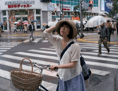 微信空间经典说说:你脑子有个坑。坑里有水。水里有鱼。鱼在吐泡
