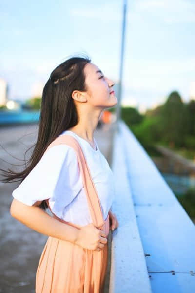 2015伤感的说说心情图片短语