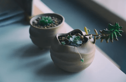 想放弃的伤感说说：我讨厌你的回忆里都是她的故事