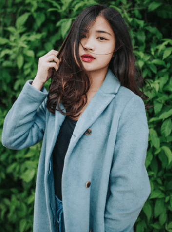 人生不如意的伤感说说：在这个光怪陆离的人间。没有谁可以将日子