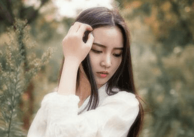分手伤感说说大全：总有人说我变了。却没人问我经历了些什么