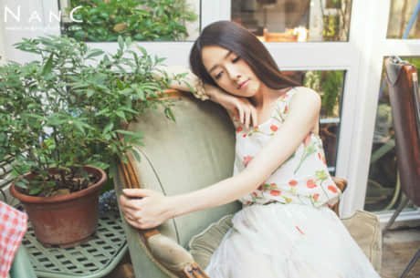唯美文字控说说 伤感的qq空间说说带图片短语