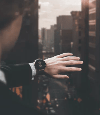 句句伤感催泪的爱情说说：佛不度我。我自成魔