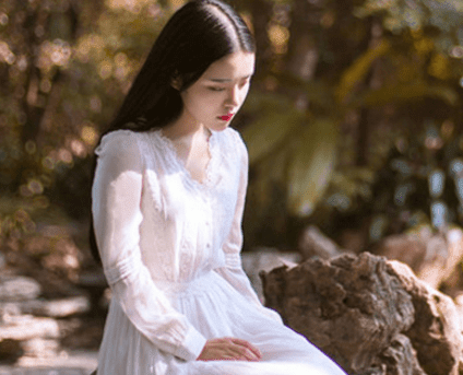 失望的爱情说说：能回到从前吗。就算再难过一次