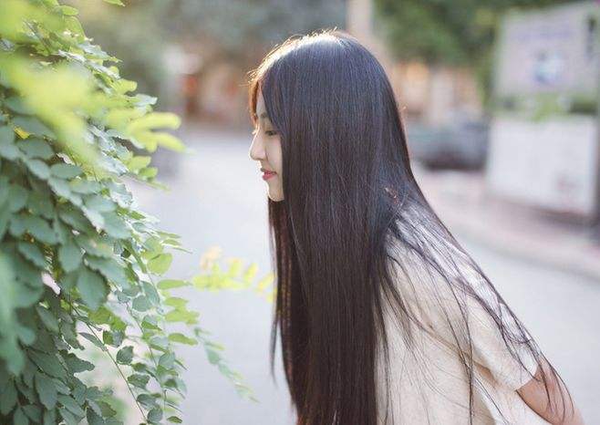 舒畅的心情是自己给予的。不要天真地去奢望别人的赏赐