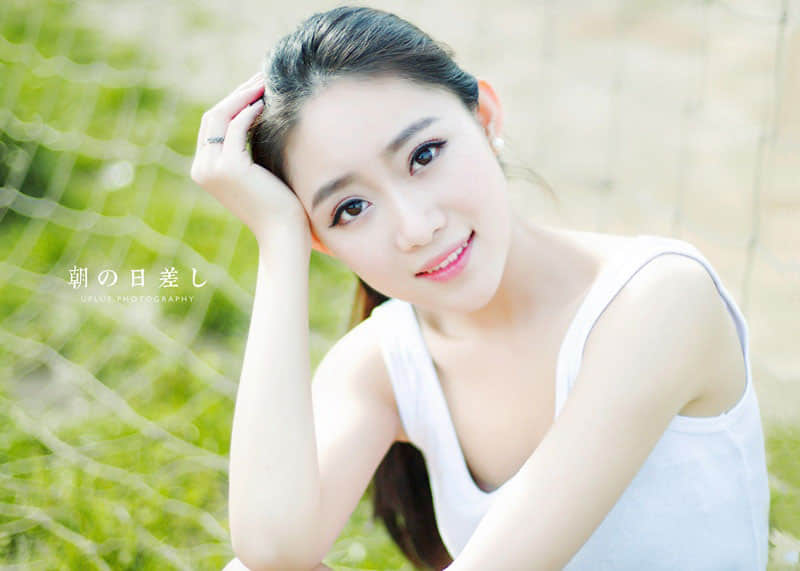 错过只在一瞬。思念却是一世