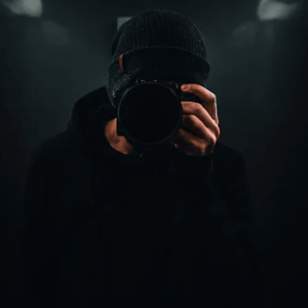 一个人压抑憋屈的心情说说 很现实的一段话