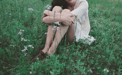 特扎心的心情说说：其实我会说分手是想被挽留,你却顺口祝我自由