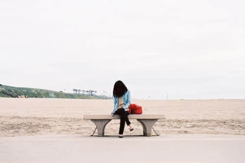qq霸气超拽说说大全 颓废又怎样。总比爱你强