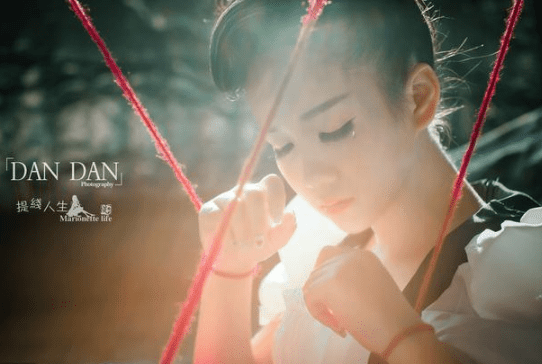 扎心的心情短语：不爱你的人。比你想象中的还不爱你