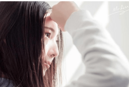 修心养性的励志说说：以随缘的心来面对一切。如此才能活得自在