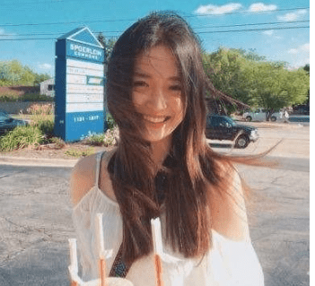 积极乐观的励志说说：看淡。心情才好。看开。日子才美