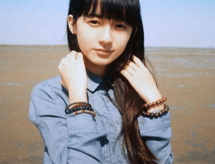  分手应该体面的心情短语：错过不也是种结果。回头能留住什么