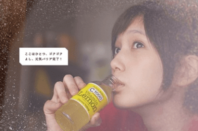 最新励志说说:我并不快乐。但我可以笑着生活