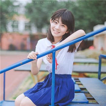 爱,不动声色