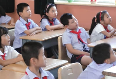 不想开学的图片说说心情短语