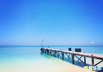 暑假游玩发朋友圈说说 暑假假期旅游说说简短