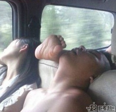 搞笑的带图片说说2