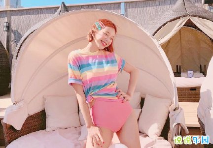 女生发自拍很皮的说说 适合发自拍的简短句子